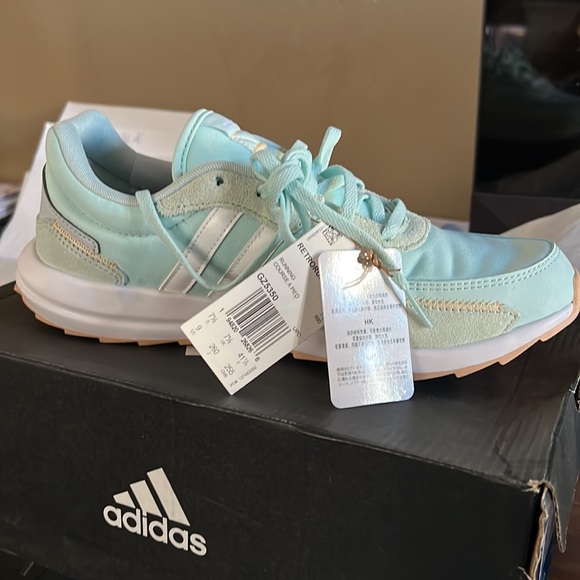 Adidas Retrorun Running women’s shoes size 9us size 7 1/2 uk or 41 1/3 FR - Picture 6 of 6